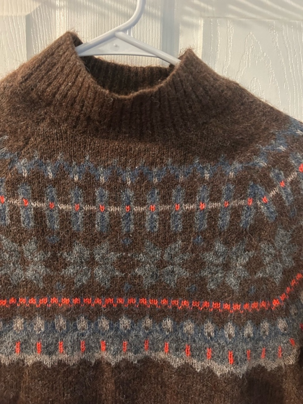 Old Navy Print Mock-Neck Sweater - Picture 3 of 3